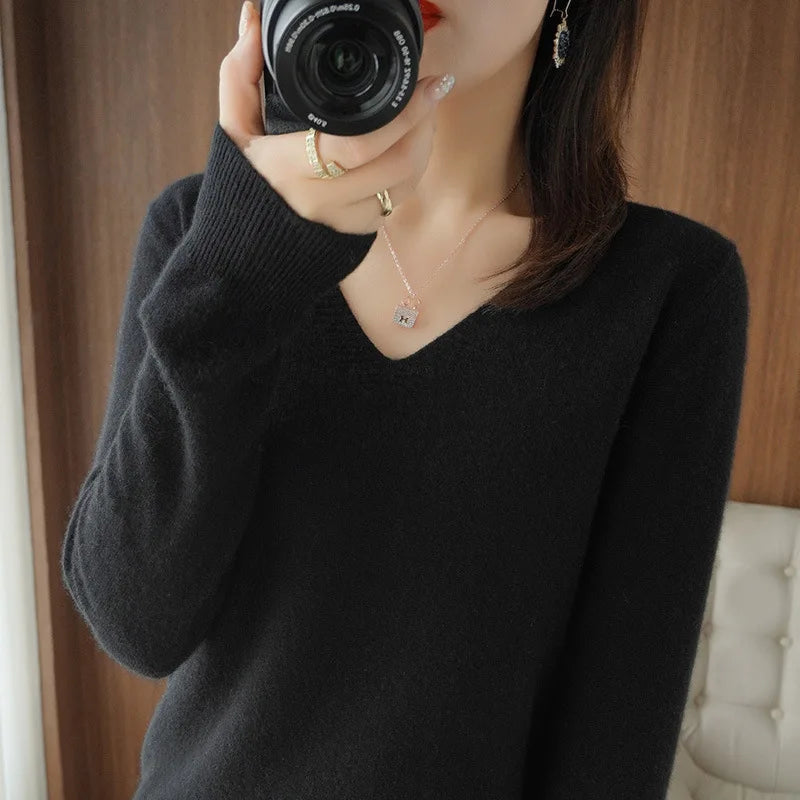 Kelly - Cashmere V-neck sweater