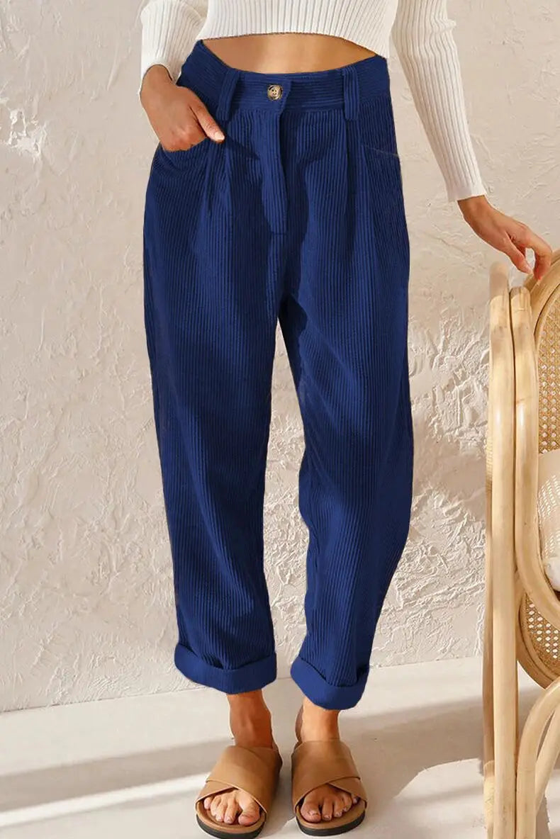 Cloe™ Retro High-Waisted Corduroy Pants